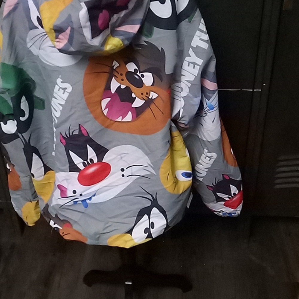 Looney Tunes Kids Jacket - Multicolor Members only best offer - Picture 5 of 9